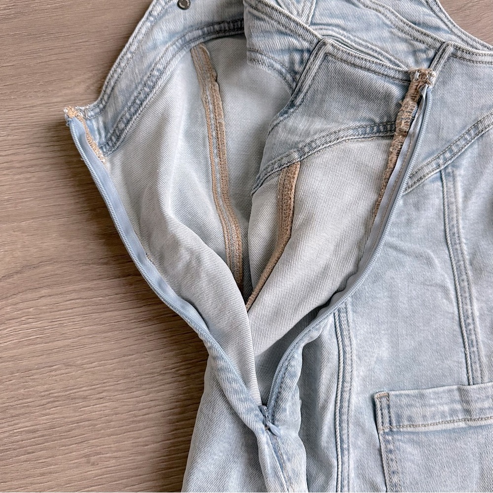 🆕 Light Wash Denim Fit & Flare Mini Dress with Adjustable Shoulder Straps - Picture 6 of 14